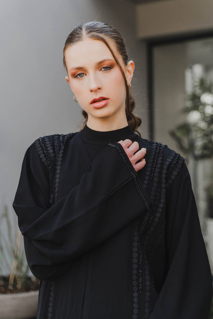 FLORAL SILHOUETTE